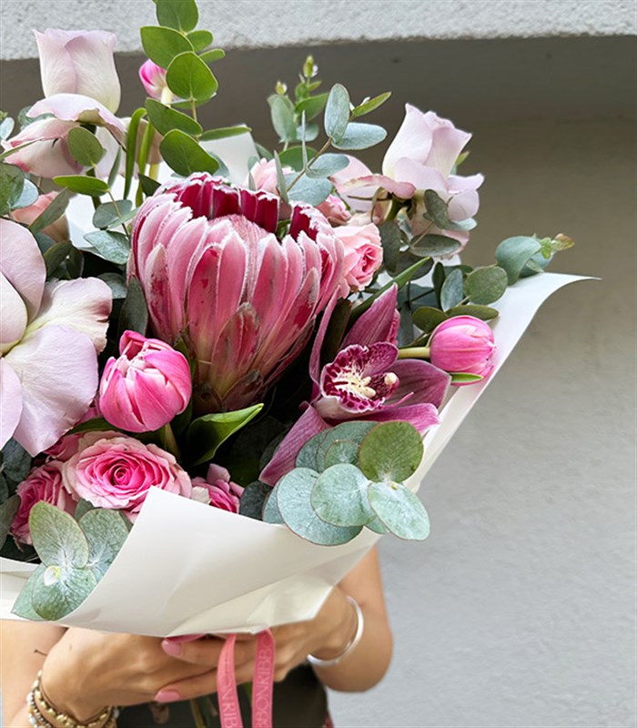 Queen Protealı Lila Pembe Buket Limited Edition