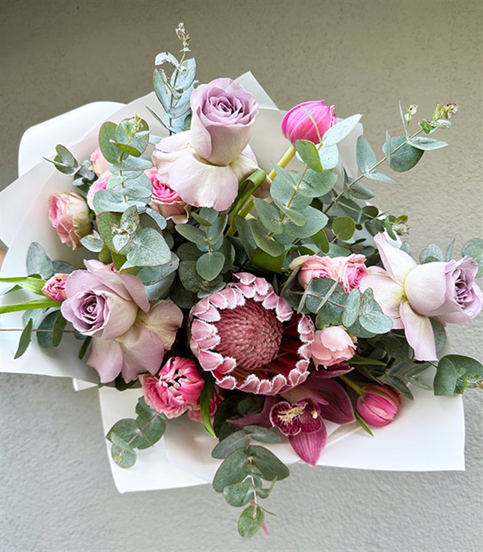 Queen Protealı Lila Pembe Buket Limited Edition