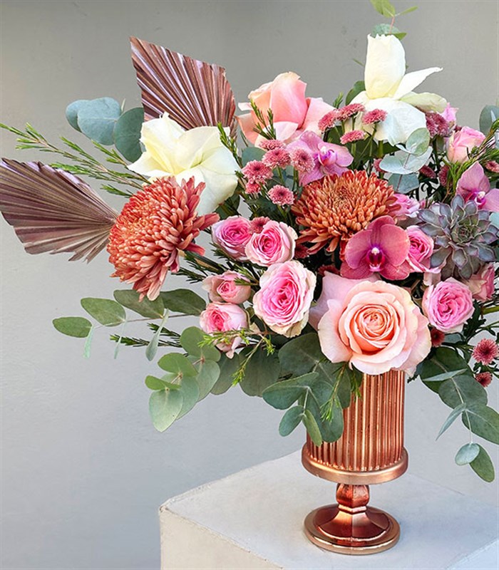 Aurelia Bakır Vazoda Pembe Somon Sonbahar Aranjmanı