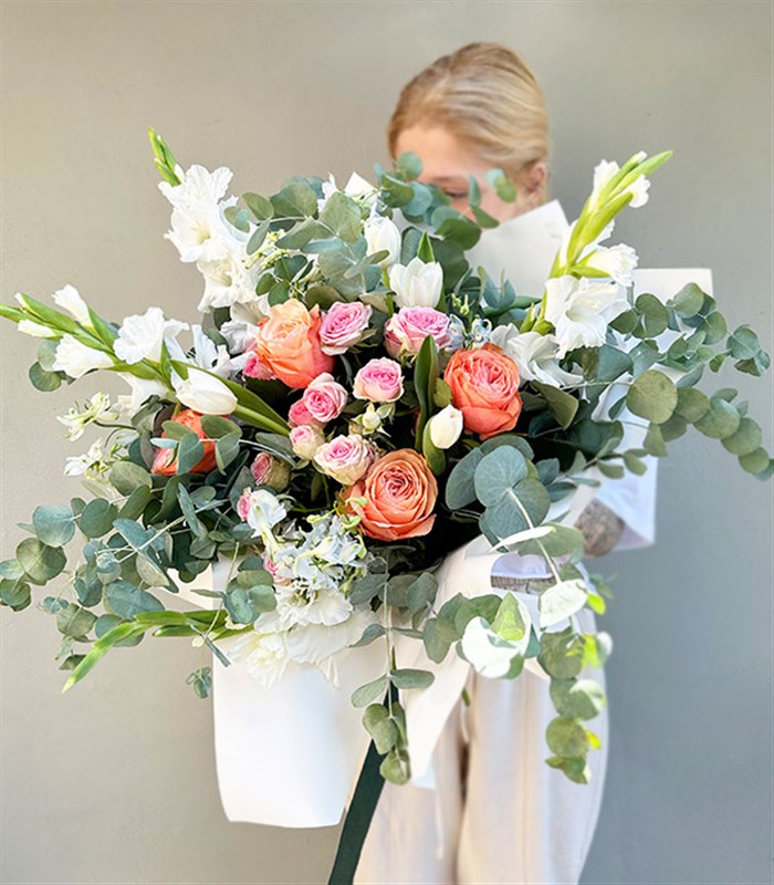 Deluxe Pure Beyaz Somon Soft Buket