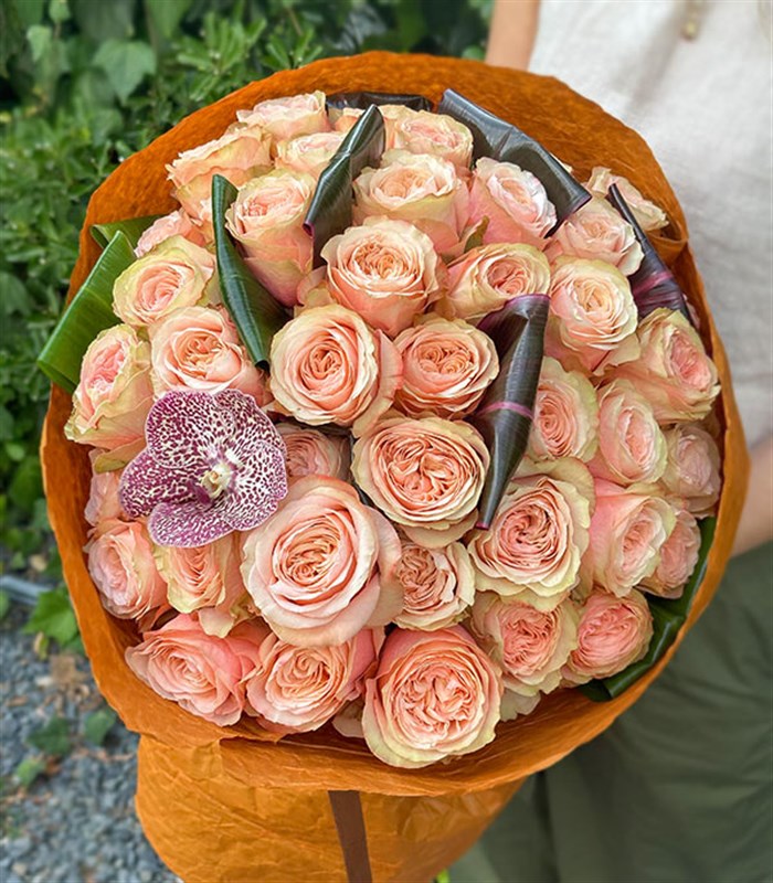 Grand Deluxe Somon 50 Gül Buketi