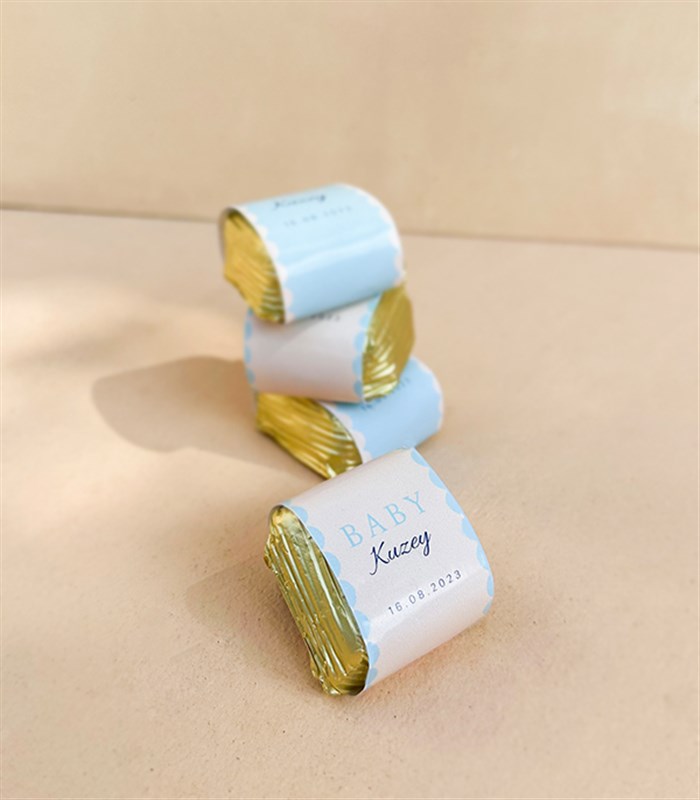 Little Baby İsme Özel 32Li Yenidoğan Bebek Tebrik Çikolatası Grand Deluxe