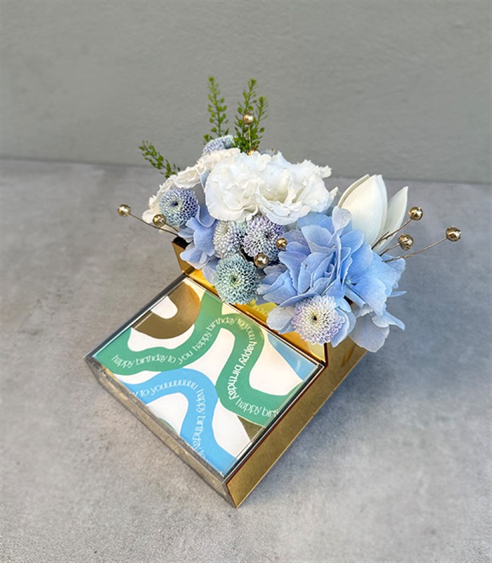 Happy Birthday Mavi Beyaz Çiçekli Mini Çikolata