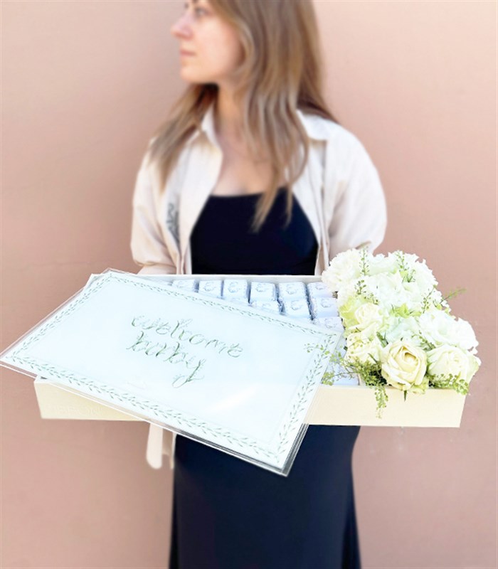 Welcome Baby İsme Özel 90Lı Yenidoğan Bebek Tebrik Çikolatası Royal Deluxe