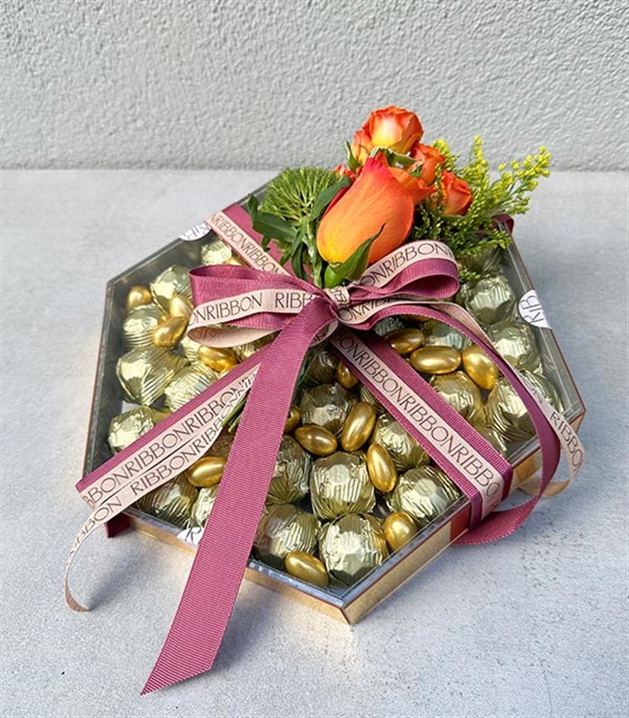 Gold Grand Deluxe 40Lı Yıldız Altıgen Ayna Çikolata Tepsisi