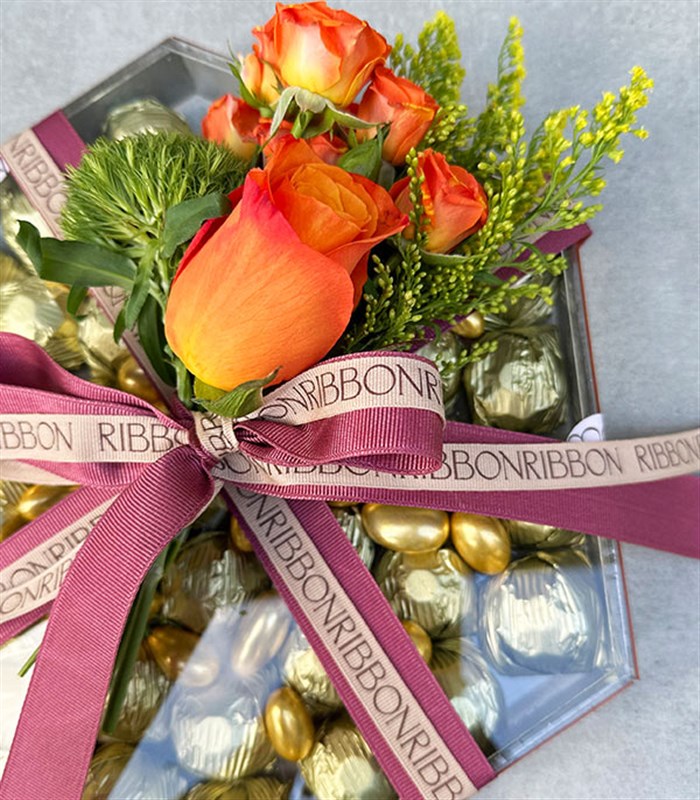 Gold Grand Deluxe 40Lı Yıldız Altıgen Ayna Çikolata Tepsisi