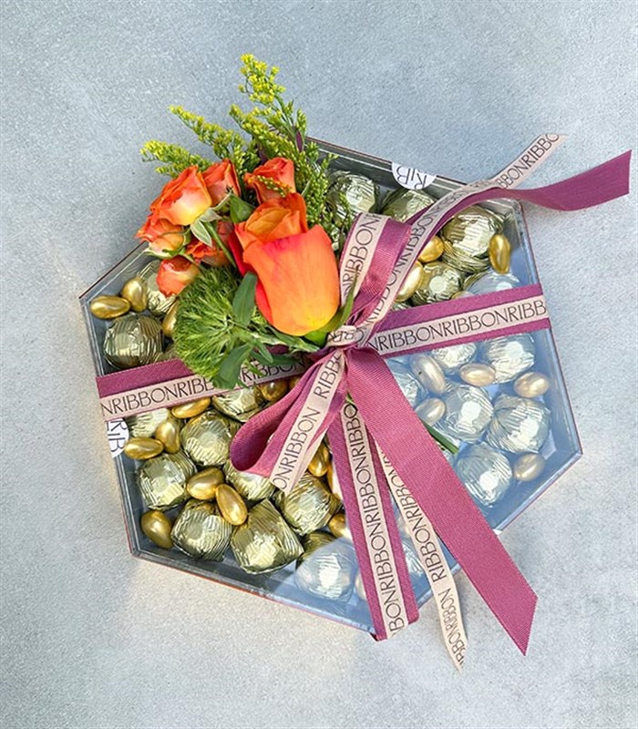 Gold Grand Deluxe 40Lı Yıldız Altıgen Ayna Çikolata Tepsisi