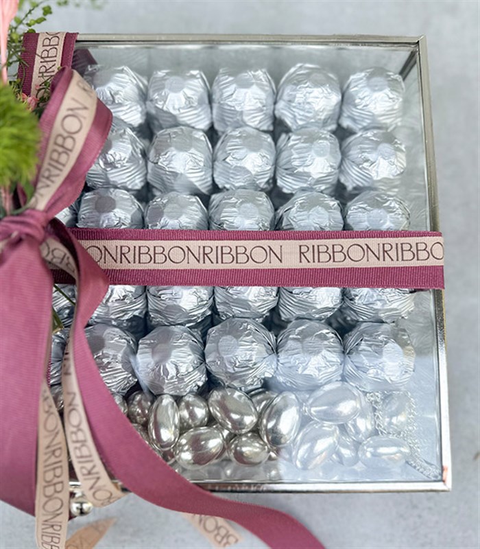 Somon Silver Royal Deluxe Yıldız 90Lı Cam Çikolata Kutusu