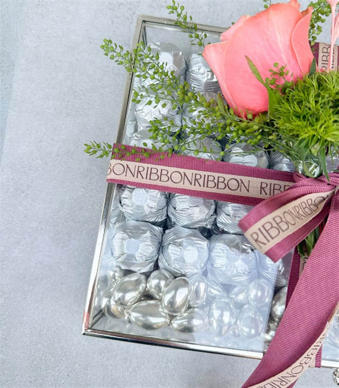 Somon Silver Royal Deluxe Yıldız 90Lı Cam Çikolata Kutusu