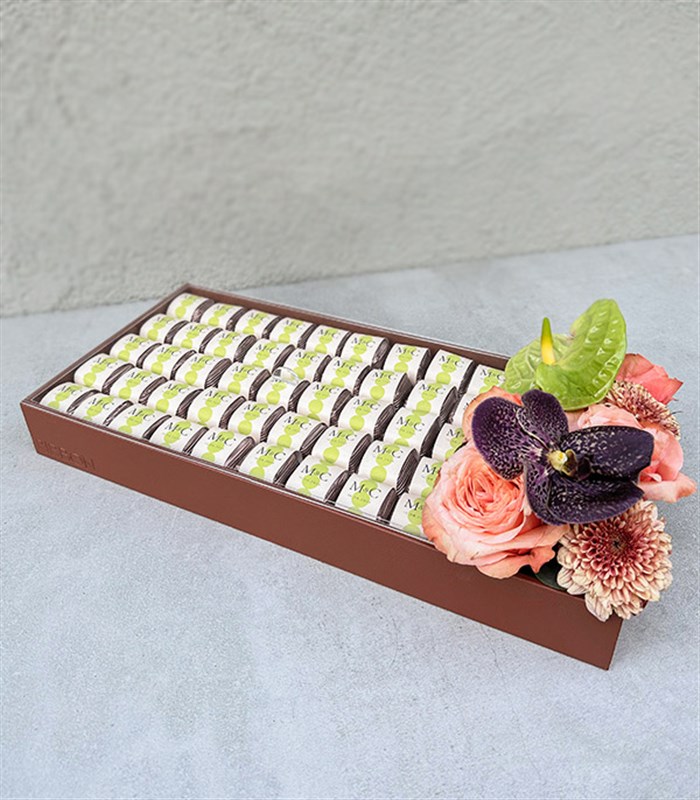 Somon Royal Deluxe İsme Özel 90Lı Çikolata Tepsisi