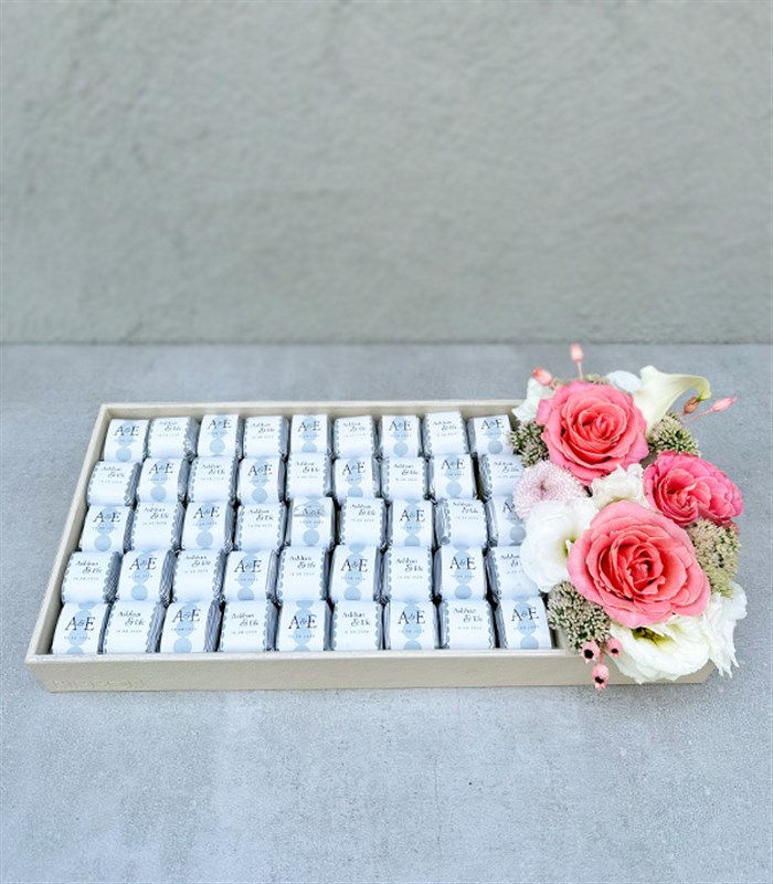 Pembe Silver Royal Deluxe İsme Özel 90Lı Çikolata Tepsisi