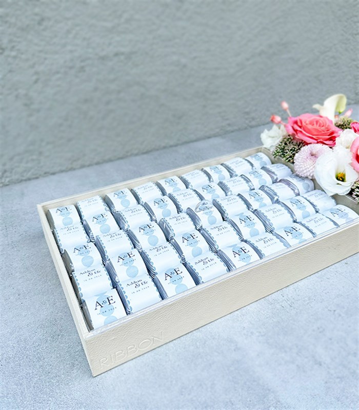 Pembe Silver Royal Deluxe İsme Özel 90Lı Çikolata Tepsisi