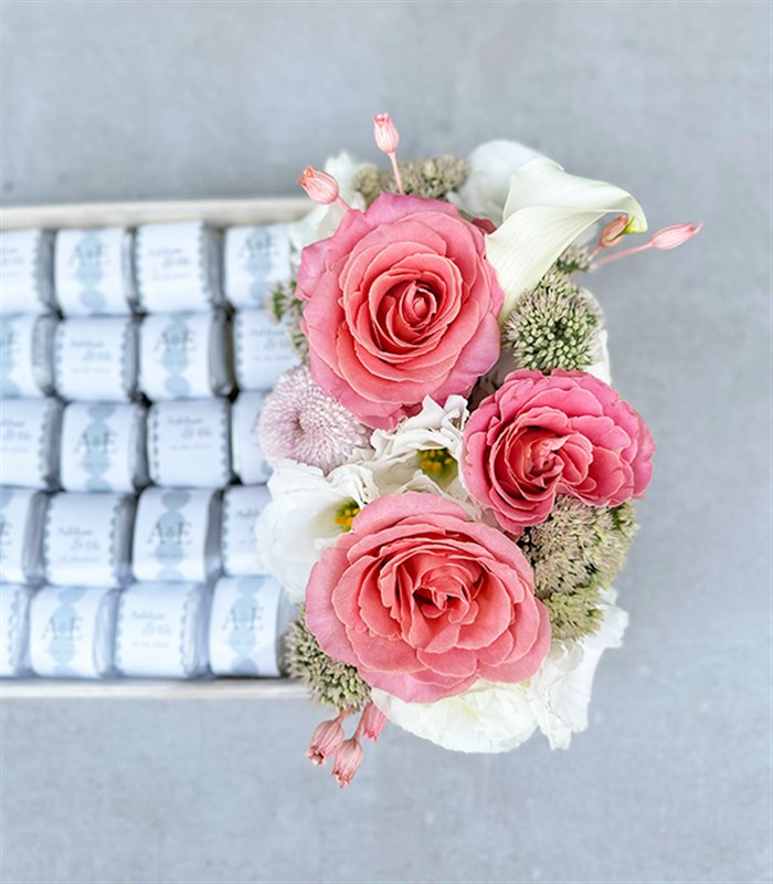 Pembe Silver Royal Deluxe İsme Özel 90Lı Çikolata Tepsisi