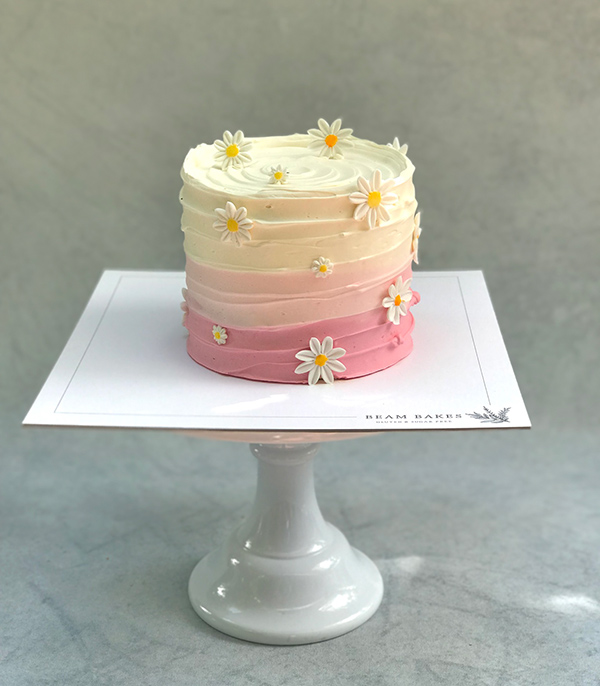 Beam Bakes Daisy Cake Yaş Pasta 4-6 Kişi