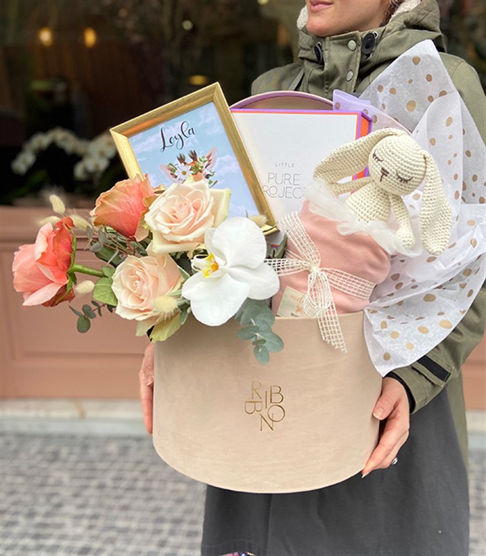 İsme Özel Miela Kids & Pure Project Yeni Doğan Bebek Hediye Kutusu Kız Somon