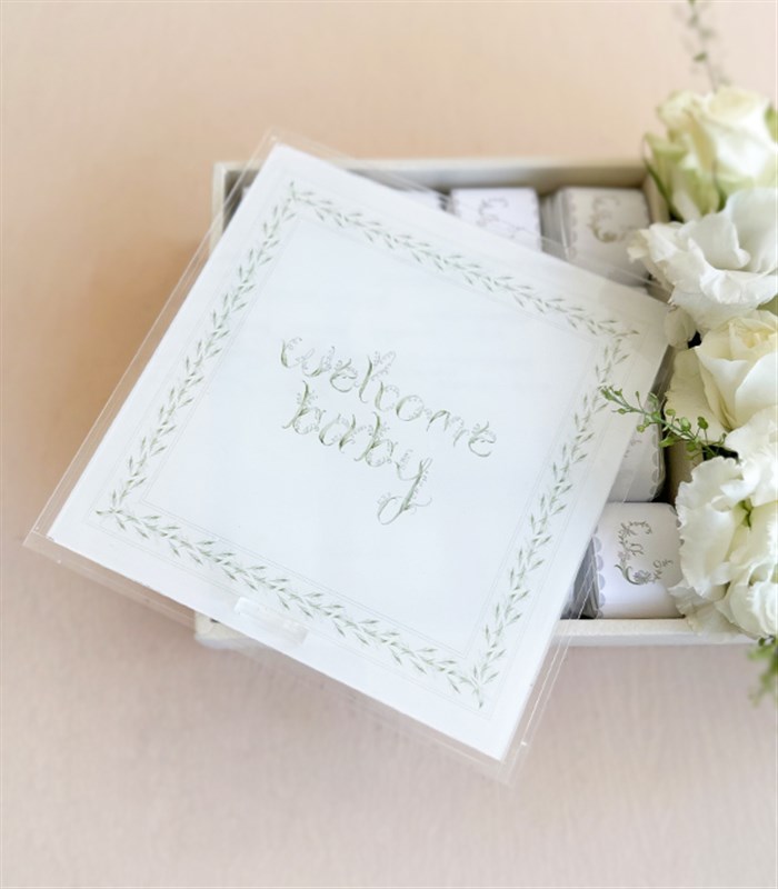 Welcome Baby İsme Özel 32Li Yenidoğan Bebek Tebrik Çikolatası Grand Deluxe