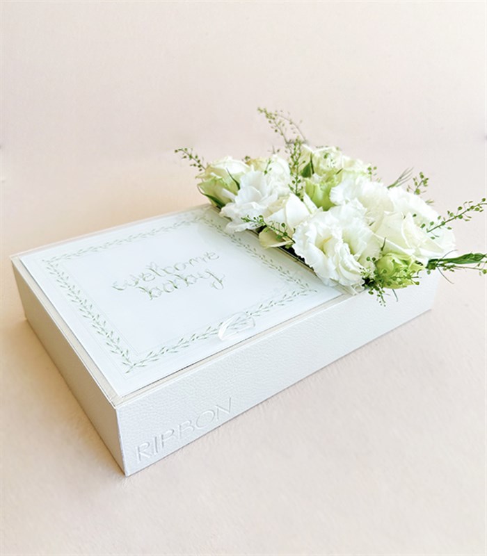 Welcome Baby İsme Özel 32Li Yenidoğan Bebek Tebrik Çikolatası Grand Deluxe