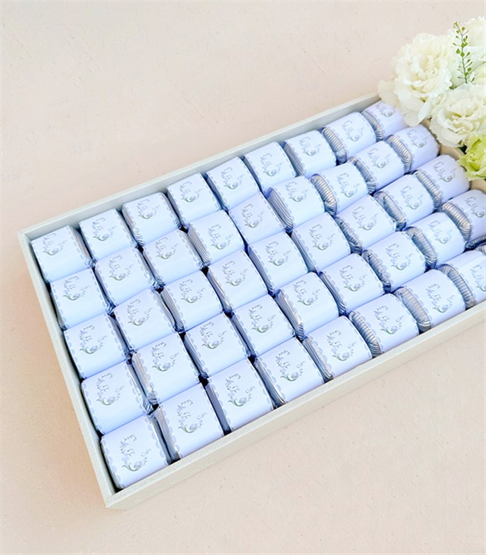 Welcome Baby İsme Özel 32Li Yenidoğan Bebek Tebrik Çikolatası Grand Deluxe