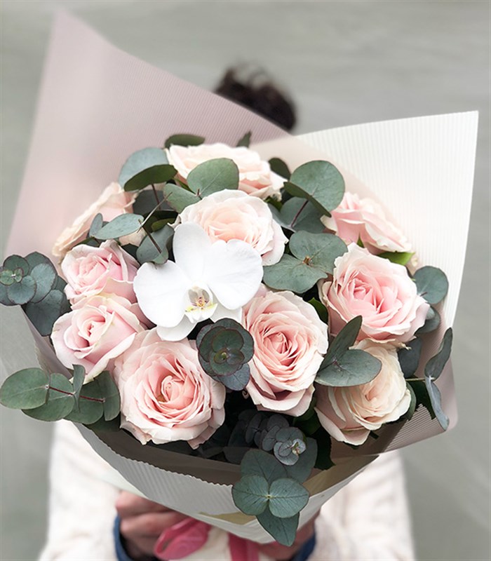 Claire Pembe Gül Buketi