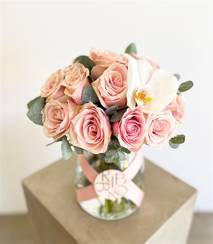 Claire Pembe Gül Buketi