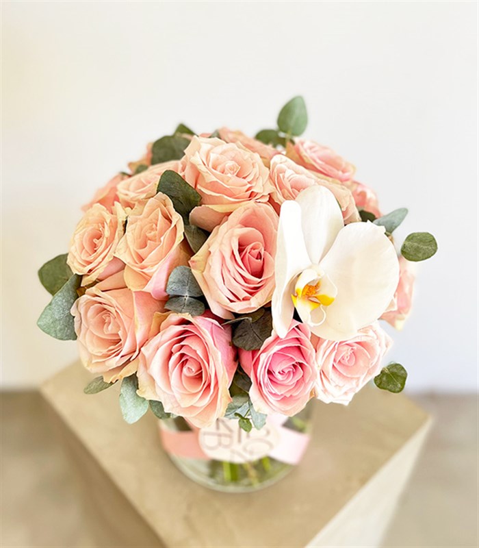 Claire Pembe Gül Buketi