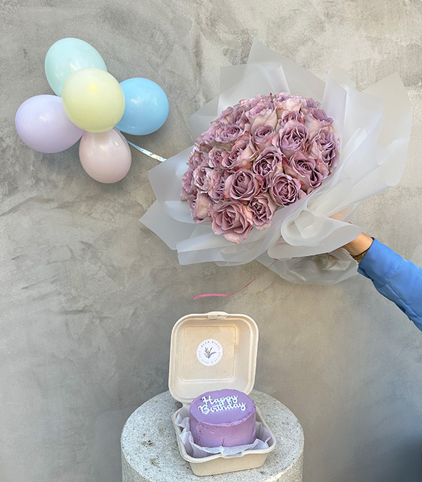 Deluxe Lila Happy Birthday Pasta Balon 40 Gül Doğum Günü Tebriği Seti