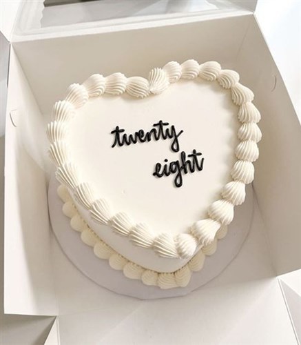 Beam Bakes White Heart Motto Cake 8-10 Persons