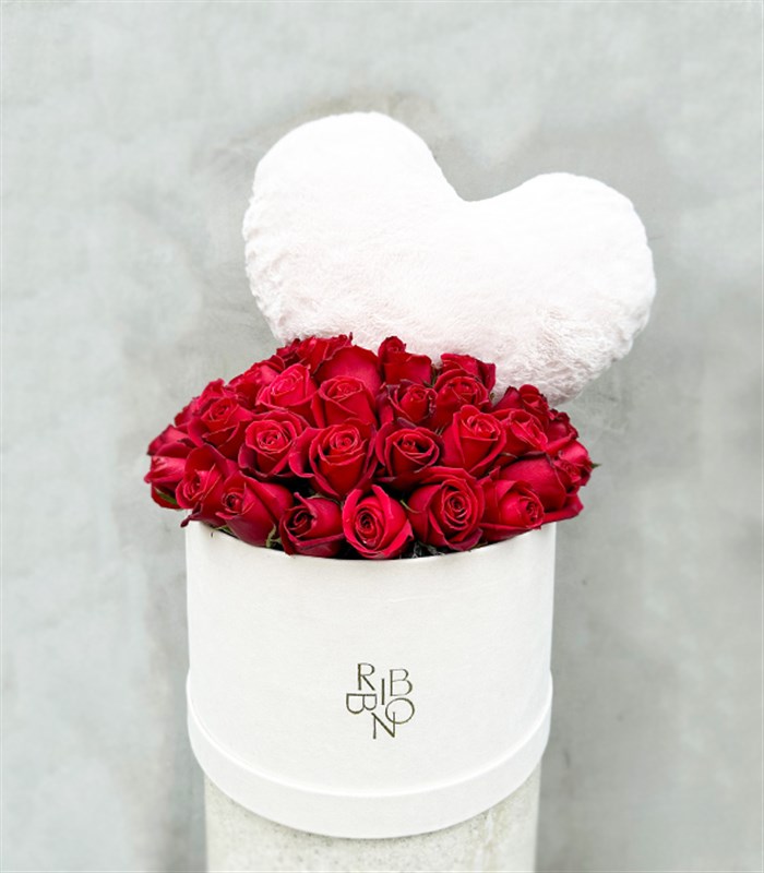 Heart Plush Padded 41 Red Roses in Box Grand Cream