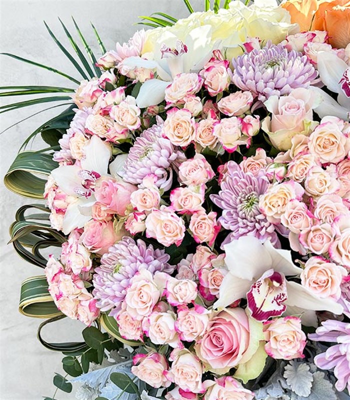 Royal Deluxe Beyaz Somon Gül Vazo Aranjman