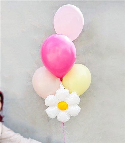Daisy Pastel 4 Flying Balloon Set Pink