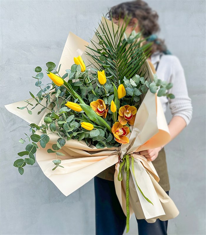 Alexia Okaliptüs Sarı Lale Buketi
