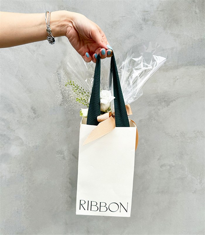 Kristal Kadeh Vazoda 16Lı Yıldız Gold Silver Çikolata Badem Şekeri