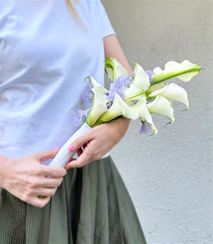 10 Beyaz Gala Lila Bahar Çiçekleri Gelin Buketi