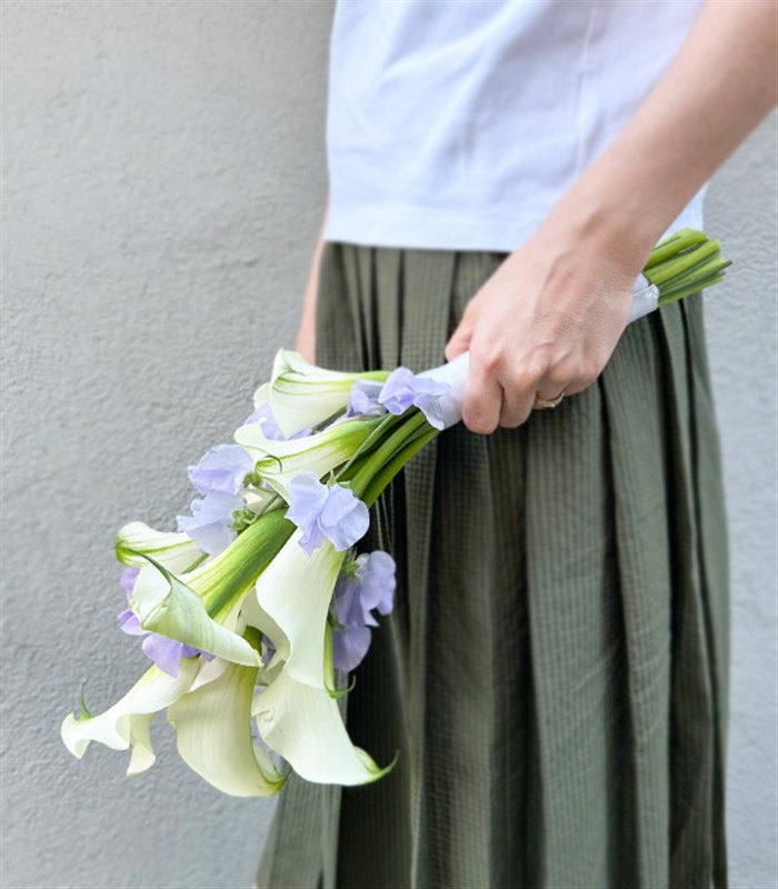 10 Beyaz Gala Lila Bahar Çiçekleri Gelin Buketi