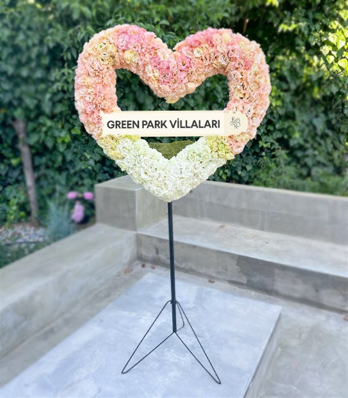 Deluxe Kalp Ferforje Çelenk