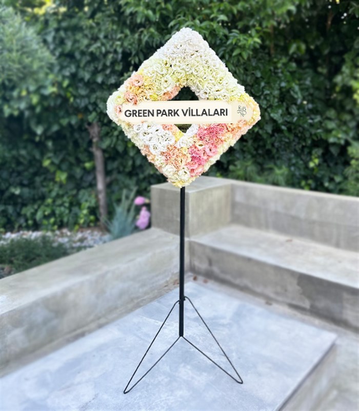 Deluxe Kare Ferforje Çelenk