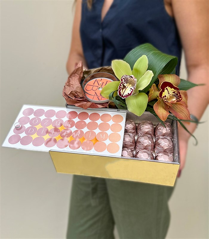 Özür Dilerim Cymbidium Orkide Mum Çikolata Hediye Kutusu