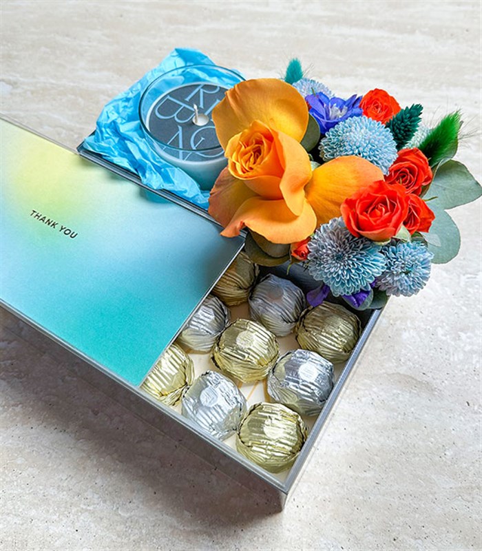 Thank You Turuncu Mavi Çiçekler Mum Çikolata Hediye Kutusu