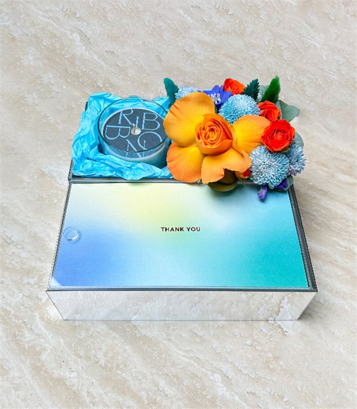 Thank You Turuncu Mavi Çiçekler Mum Çikolata Hediye Kutusu