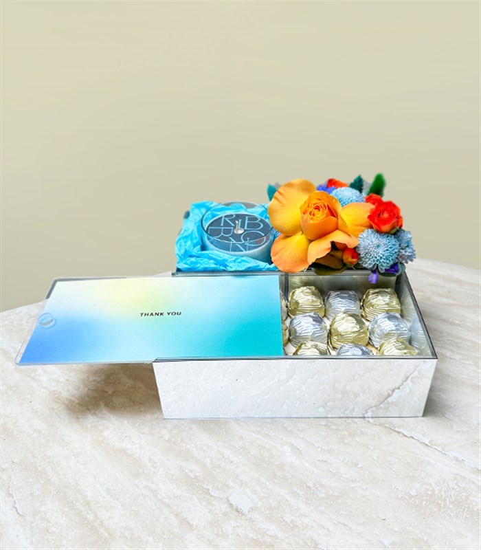Thank You Turuncu Mavi Çiçekler Mum Çikolata Hediye Kutusu