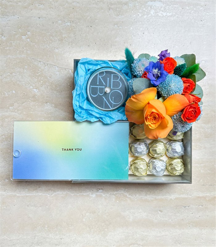 Thank You Turuncu Mavi Çiçekler Mum Çikolata Hediye Kutusu