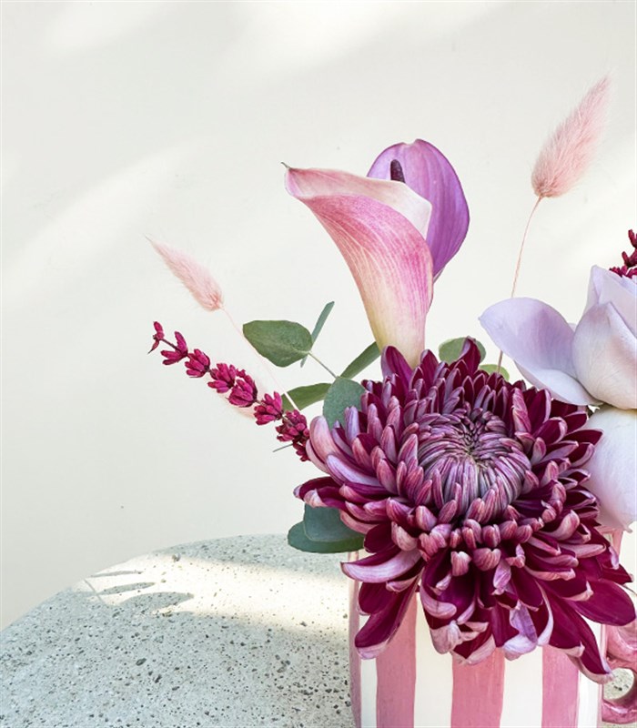 Flower Break Gül Kurusu El İşi Seramik Kupada Mini Aranjman