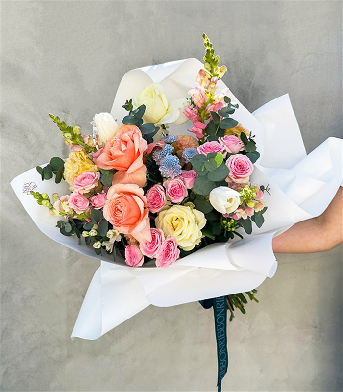 Pure Beyaz Somon Soft Buket