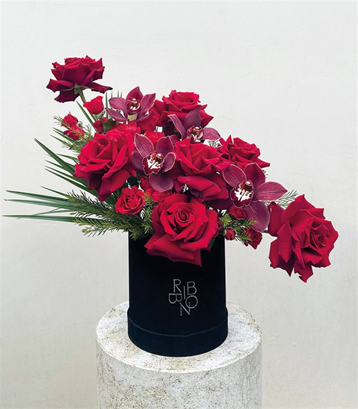 I Love You Kırmızı Gül Bordo Cymbidium Orkide Aranjmanı