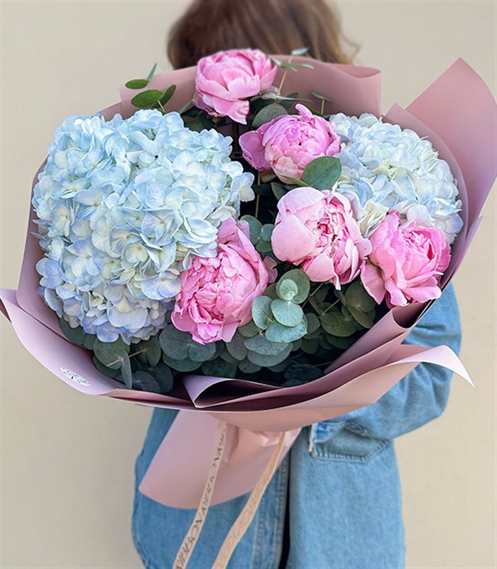 Tanya Mavi Ortanca Pembe Şakayık Buketi