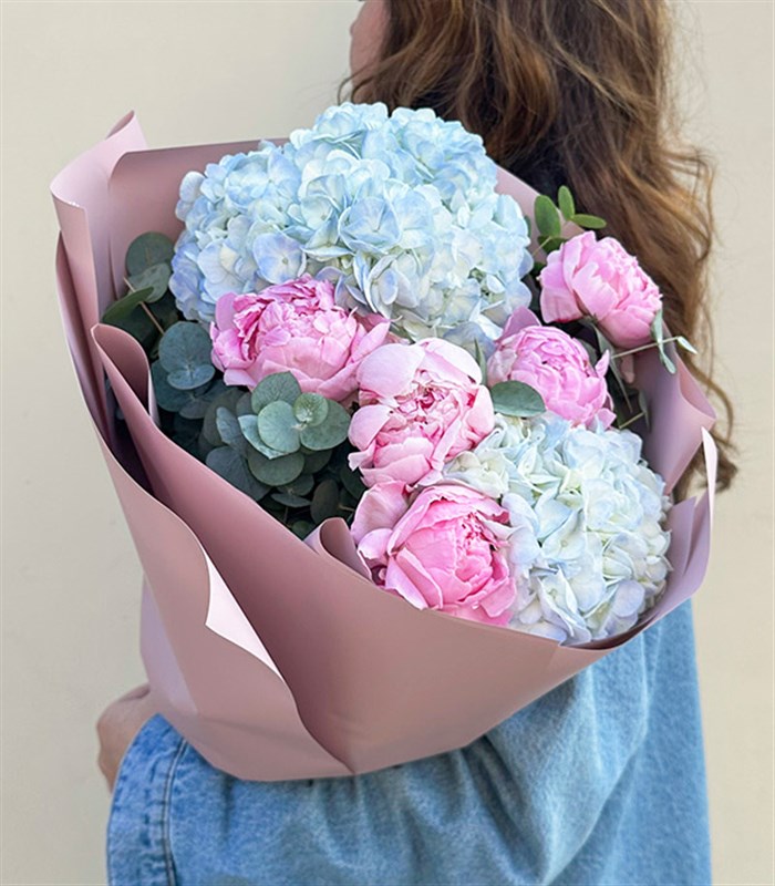 Tanya Mavi Ortanca Pembe Şakayık Buketi