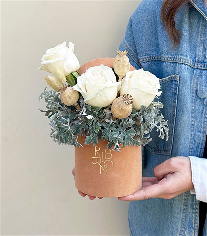 Rania Toffie Mini Kutuda Beyaz Güller