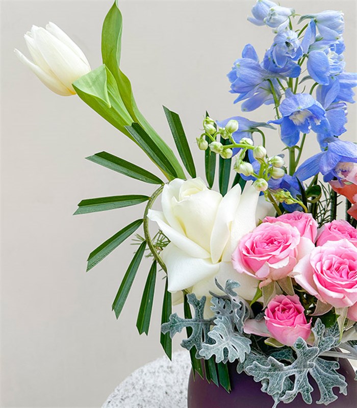 Simona Mini Seramik Vazoda Pastel Çiçekler