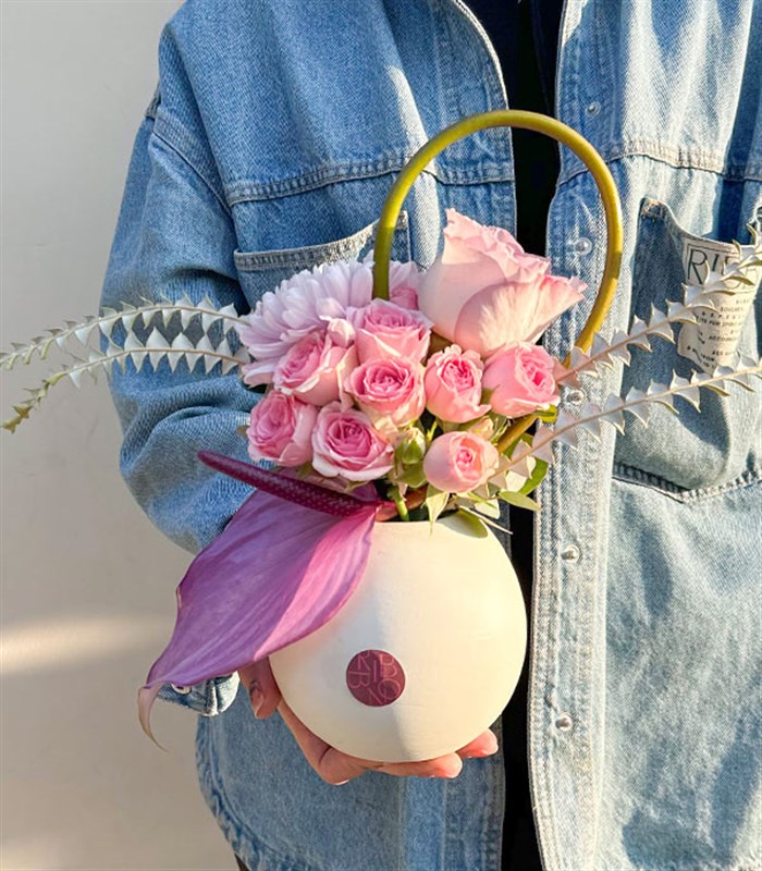 Sorina Mini Seramik Vazoda Pembe Lila Çiçekler