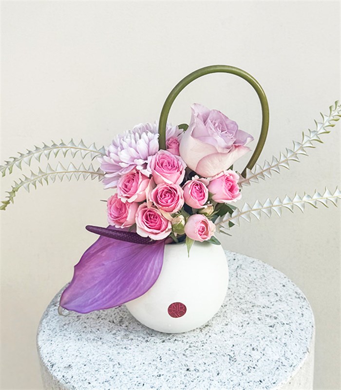 Sorina Mini Seramik Vazoda Pembe Lila Çiçekler